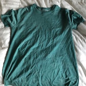 Men’s lululemon active shirt